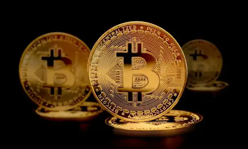 比特币表面承压：底层或正处于筑底初期