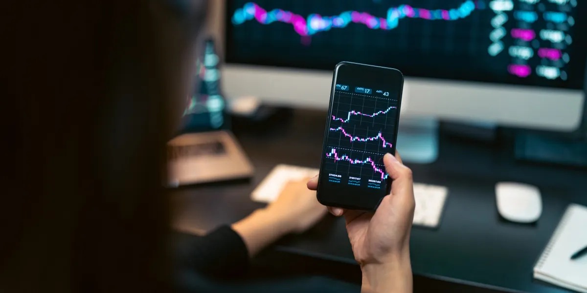4.43亿美元迷因币狂热迅速归零，Robinhood和Circle也尝到迷因币盛衰循环