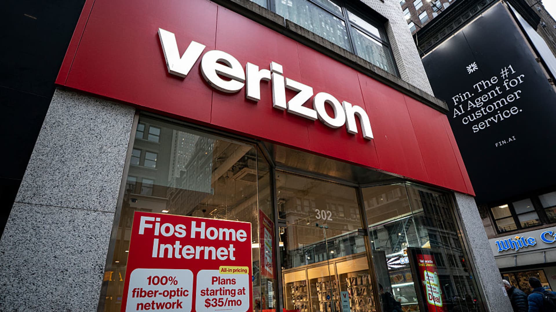 SpaceX美国网络计划冲击电信股 Verizon料创2002年以来最差单日表现